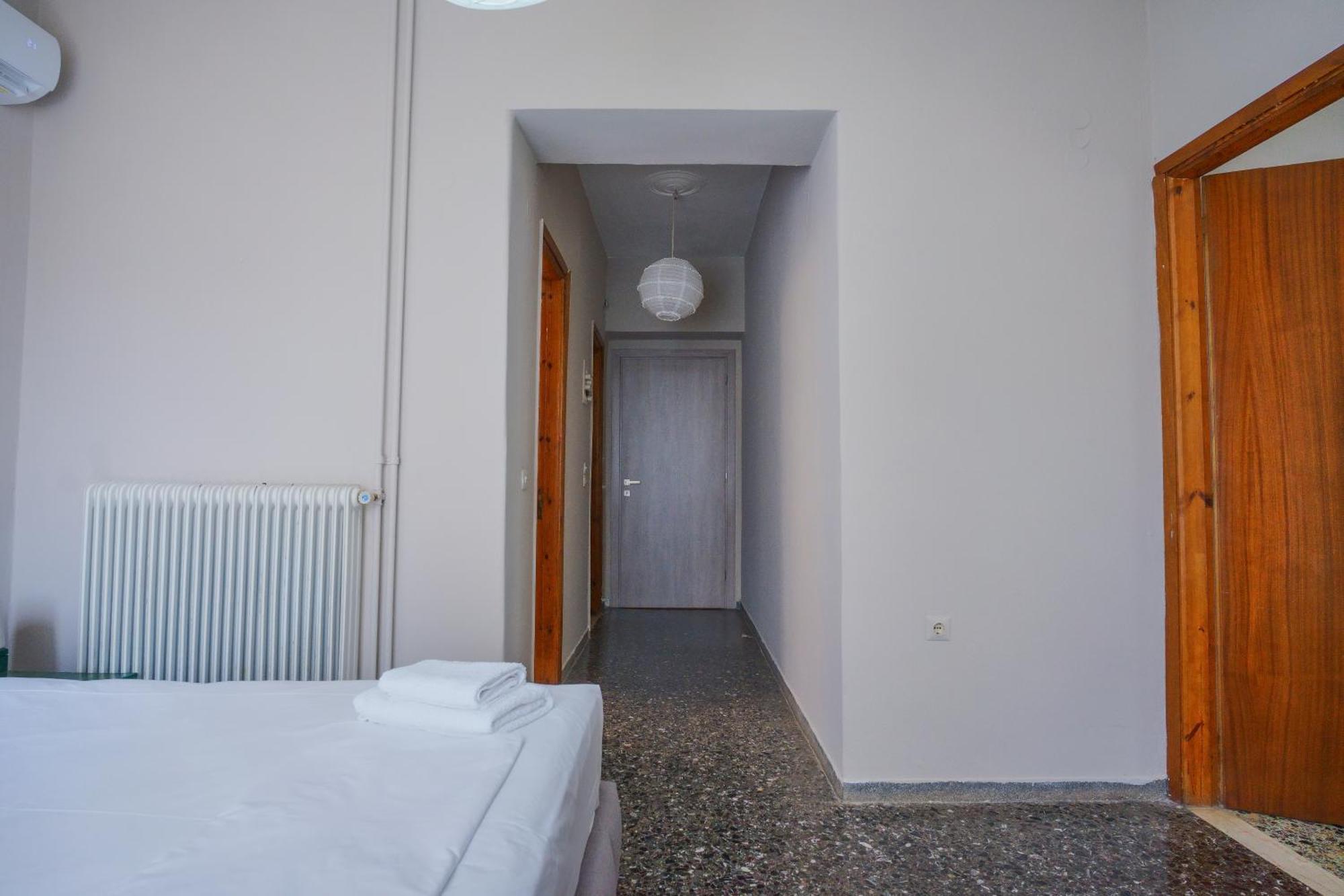 Hotel Korfos - Ξενοδοχείο Κόρφος Renovated Eksteriør bilde