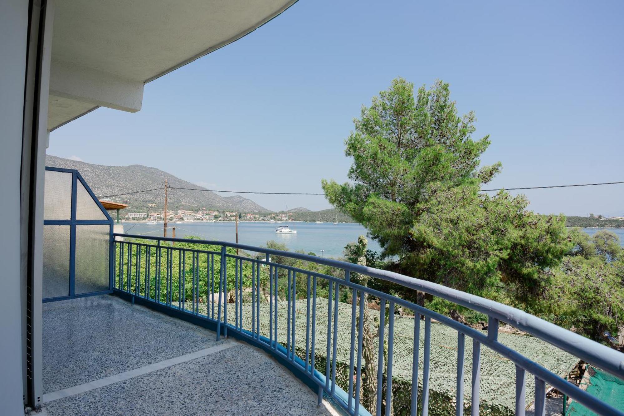 Hotel Korfos - Ξενοδοχείο Κόρφος Renovated Eksteriør bilde
