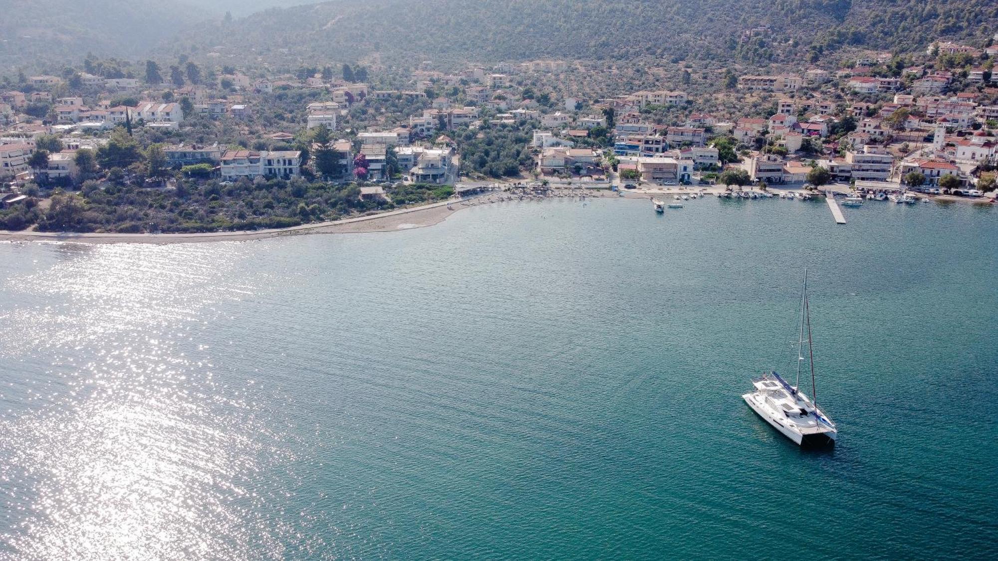 Hotel Korfos - Ξενοδοχείο Κόρφος Renovated Eksteriør bilde