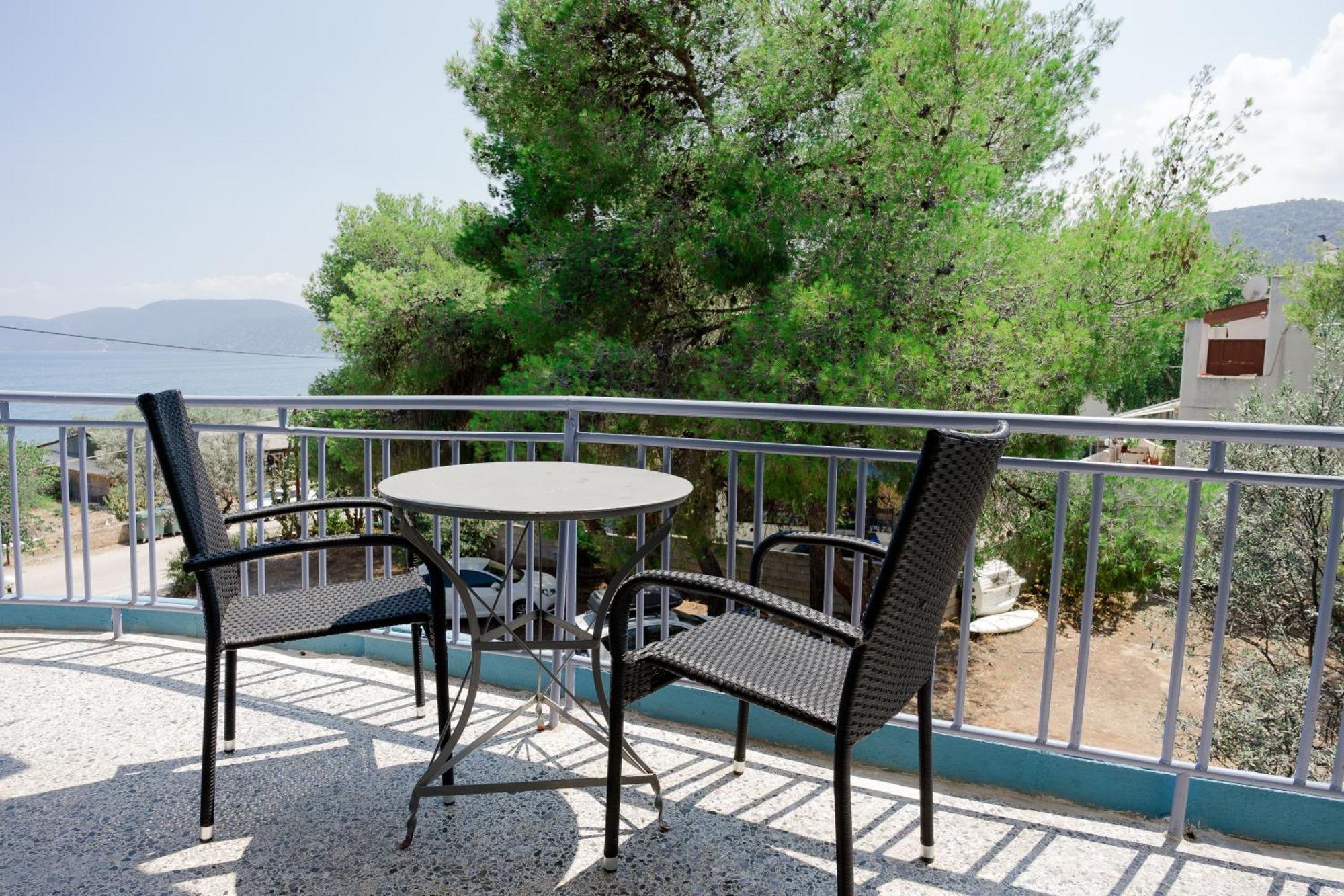 Hotel Korfos - Ξενοδοχείο Κόρφος Renovated Eksteriør bilde