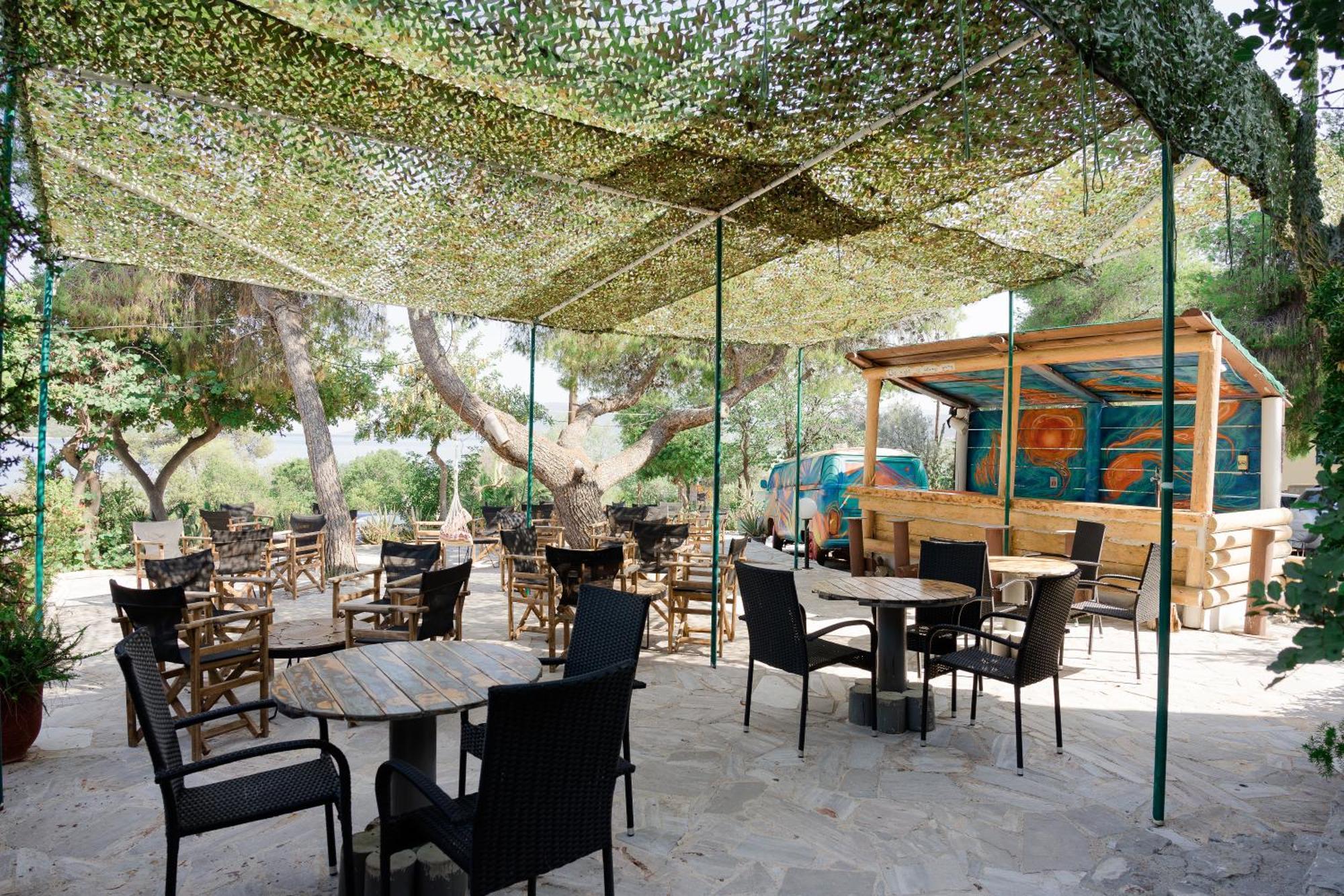 Hotel Korfos - Ξενοδοχείο Κόρφος Renovated Eksteriør bilde